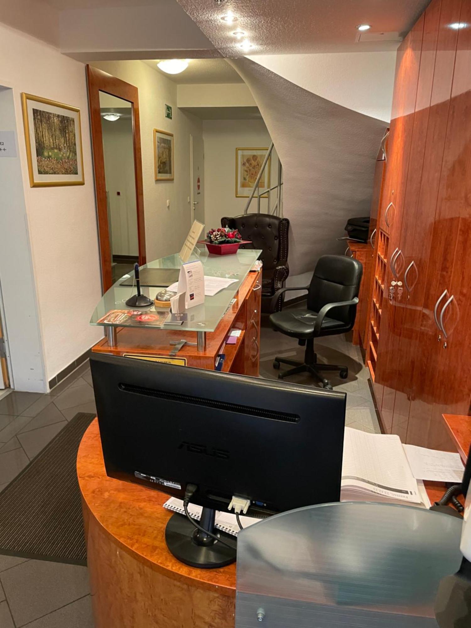 קלן Hotel Merkenich מראה חיצוני תמונה